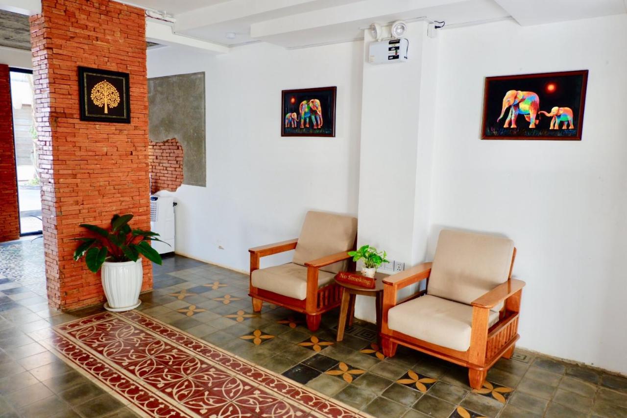 1004 Boutique Hotel Сиемрип Экстерьер фото
